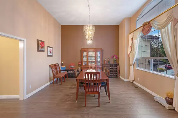 Port Moody, BC V3H 5A6,30 Balsam PL