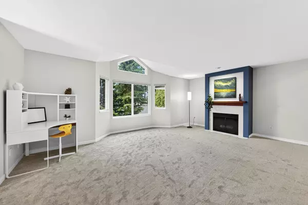 Port Moody, BC V3H 4W6,101 Parkside DR #135