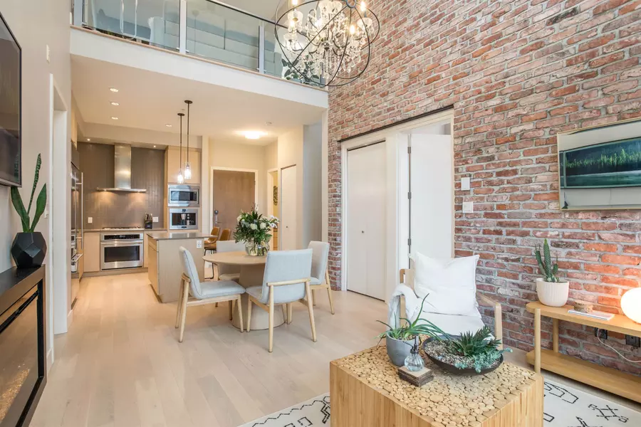 262 Salter ST #414, New Westminster, BC V3M 0J6