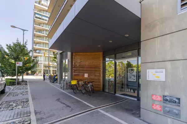 Vancouver, BC V5Y 0H7,1708 Columbia ST #605