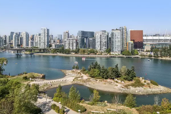 Vancouver, BC V5Y 0H7,1708 Columbia ST #605