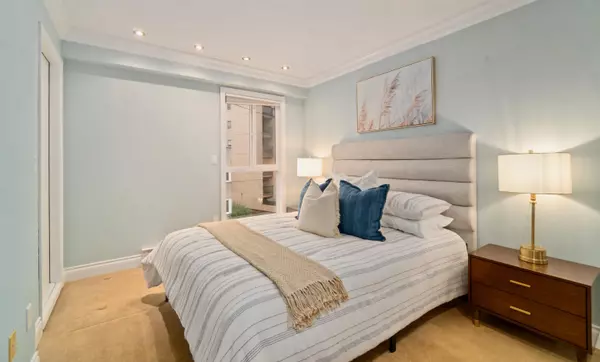 1157 Nelson ST #405 Vancouver, BC V6E 1J3