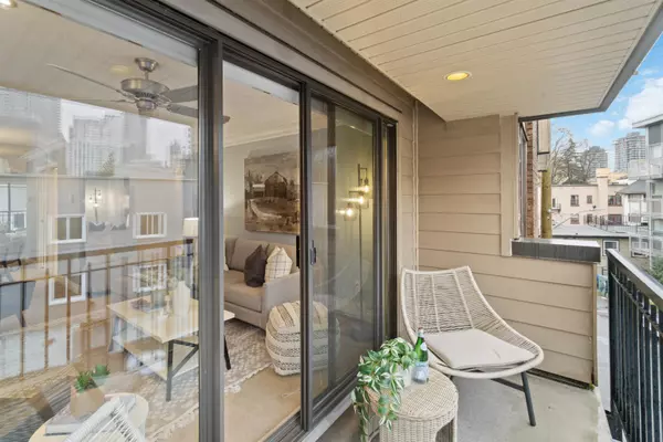 Vancouver, BC V6E 1J3,1157 Nelson ST #405