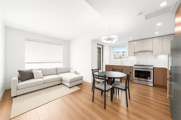 Coquitlam, BC V3J 0P1,648 Lea AVE #214