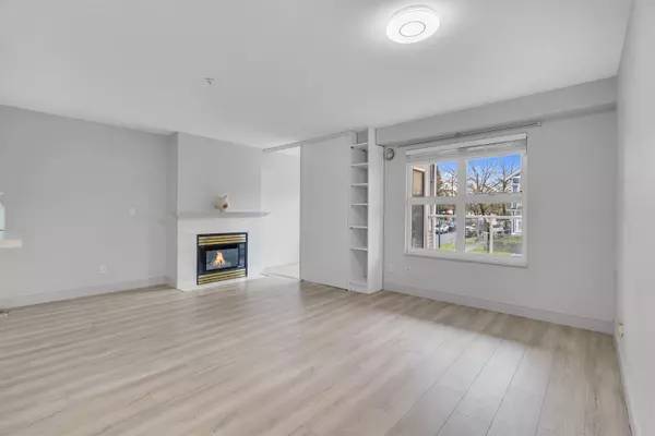 Vancouver, BC V5R 6B9,2965 Horley ST #205