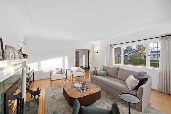 Vancouver, BC V6N 3S7,2843 W 49th AVE