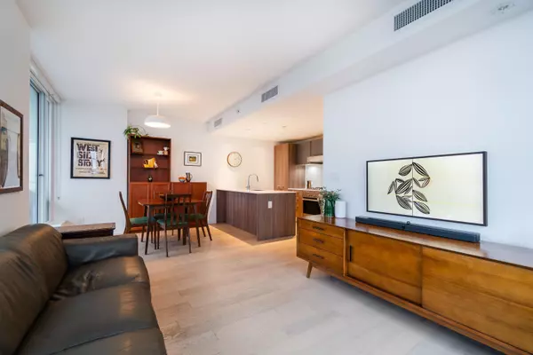 Vancouver, BC V5N 0G4,2220 Kingsway #511