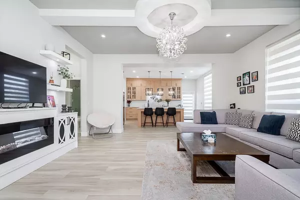 Surrey, BC V3W 3X8,12399 80a AVE