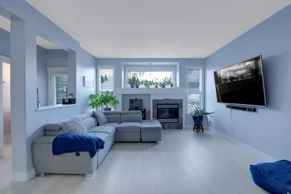 Surrey, BC V3S 1S7,16515 60 AVE