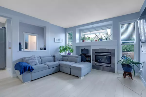 Surrey, BC V3S 1S7,16515 60 AVE