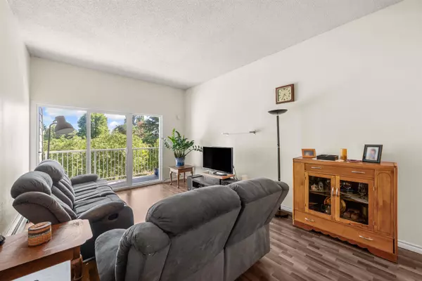 Richmond, BC V7E 1Z2,3451 Springfield DR #312