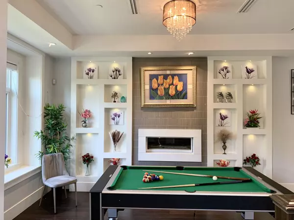 Vancouver, BC V5X 3B8,7380 Ontario ST