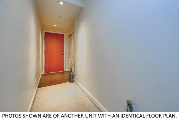 New Westminster, BC V3M 0B6,1 Renaissance SQ #1307