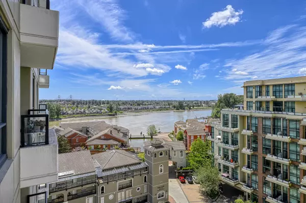 New Westminster, BC V3M 0B6,1 Renaissance SQ #1307