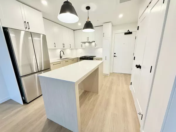 27215 Aldergrove Town Centre DR #301 Langley, BC V4W 0E3