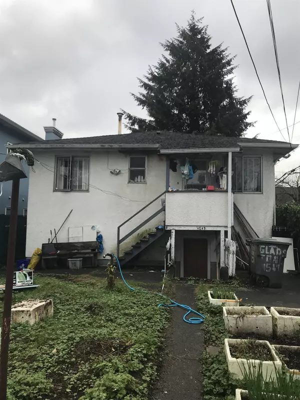 Vancouver, BC V5N 5A1,4569 Gladstone ST