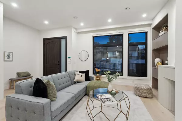 Coquitlam, BC V3K 2H2,1038 Delestre AVE #101