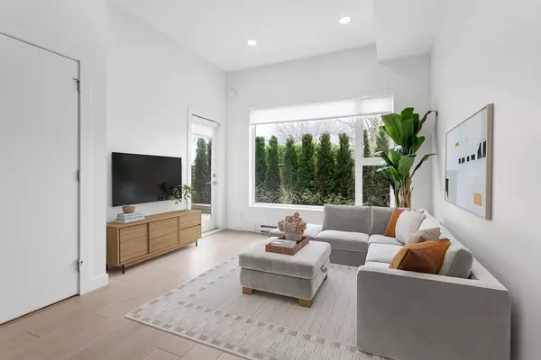 2345 Rindall AVE #108, Port Coquitlam, BC V3C 1V3