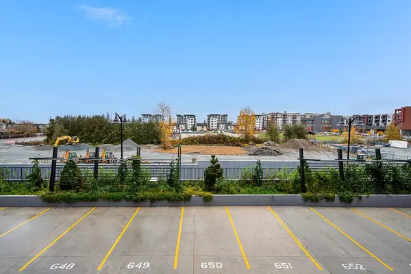 Langley, BC V2Y 3Z8,7980 206a ST #A310