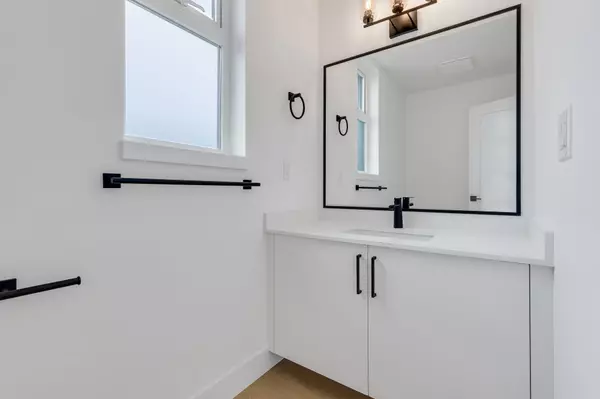 Abbotsford, BC V2T 6Y5,30501 Robin DR #20