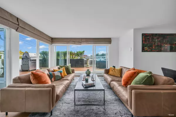 Vancouver, BC V6H 3W6,2243 Oak ST