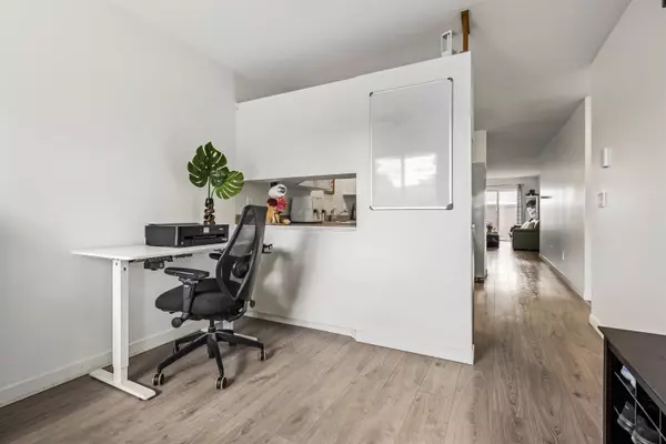 Chilliwack, BC V2P 2S3,46735 Yale RD #5