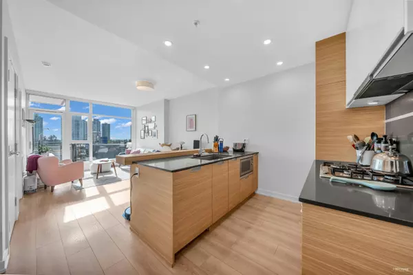 Burnaby, BC V5H 0E9,4688 Kingsway #1108