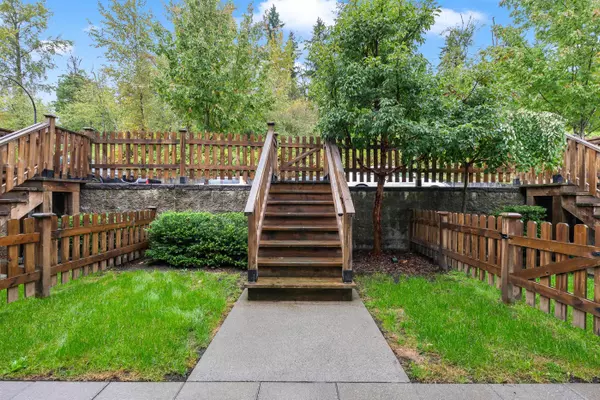 Maple Ridge, BC V2X 3N2,22810 113 AVE #19