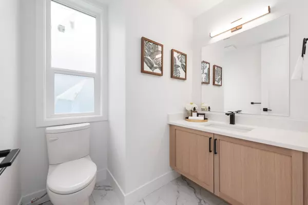 Langley, BC V2Y 3N8,20763 76 AVE #49