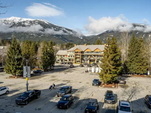 Whistler, BC V8E 0A5,4350 Lorimer RD #330
