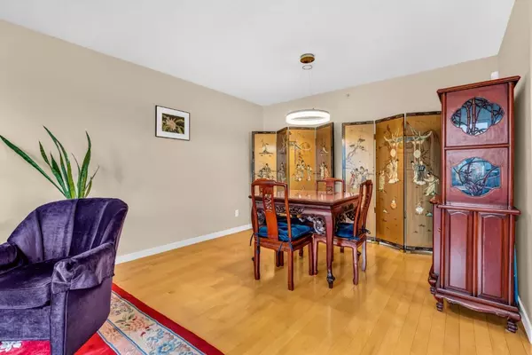 Vancouver, BC V6H 4G1,1485 W 6th AVE #414