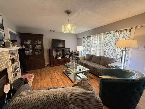 Maple Ridge, BC V2X 5W4,12129 222 ST