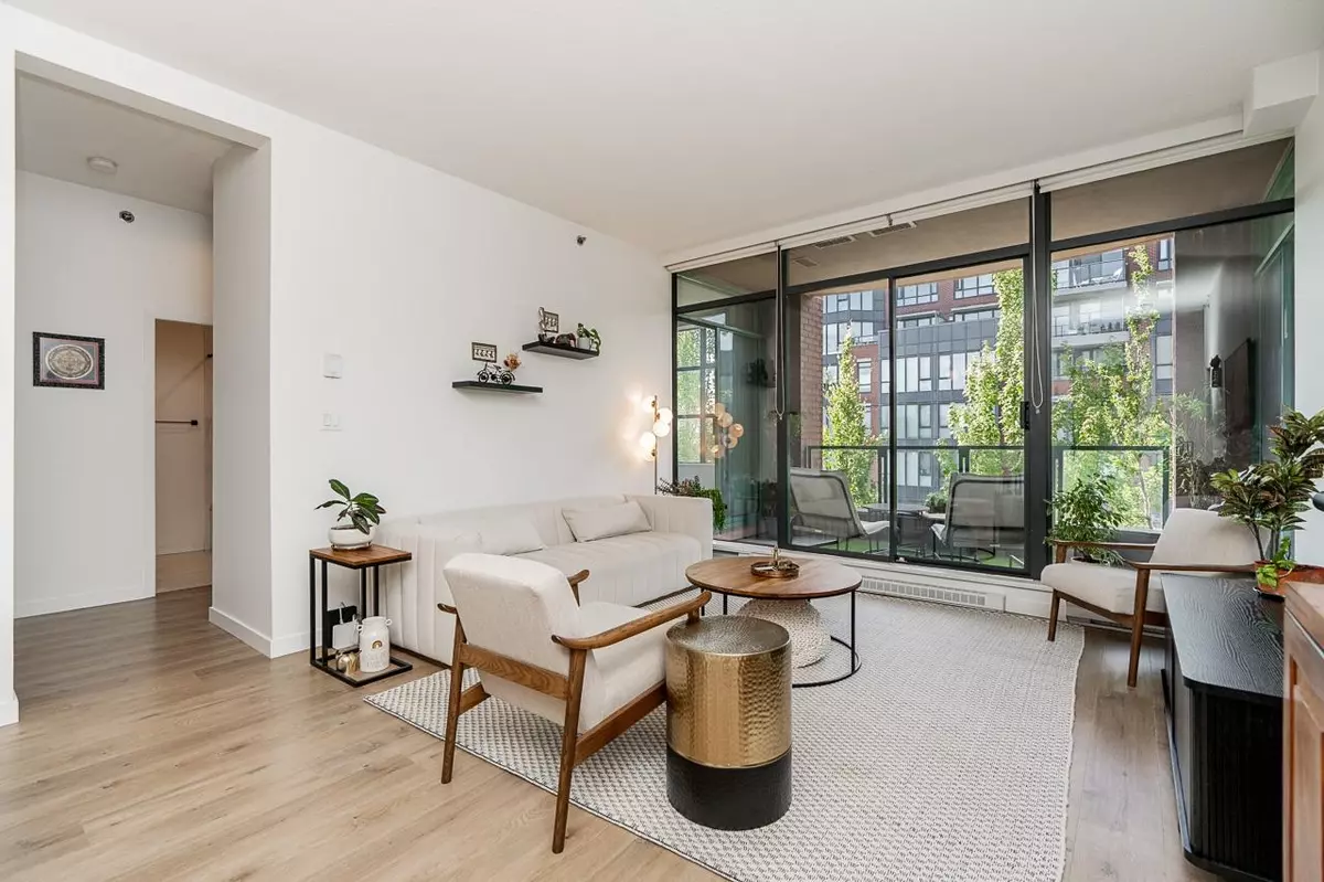 Vancouver, BC V5Z 4N3,503 W 16th AVE #408