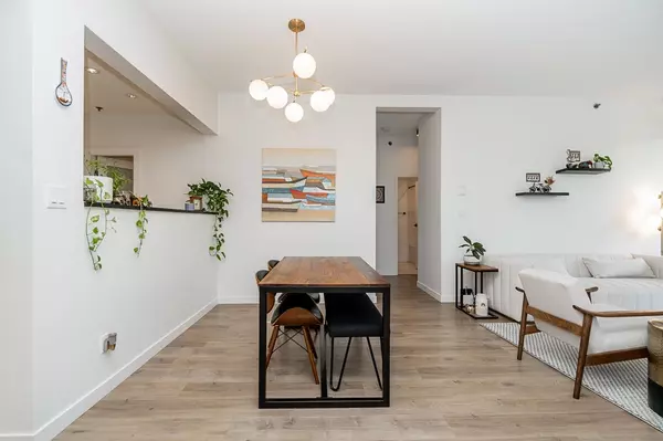 Vancouver, BC V5Z 4N3,503 W 16th AVE #408