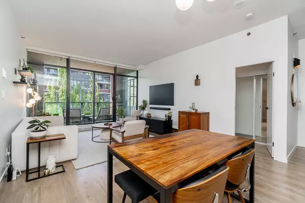 Vancouver, BC V5Z 4N3,503 W 16th AVE #408