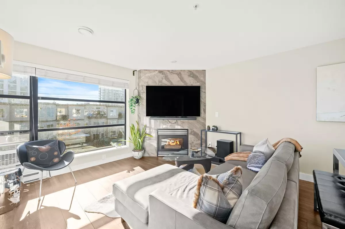 North Vancouver, BC V7M 1E8,124 W 3rd ST #410