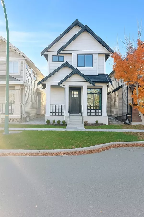 7265 192a ST, Surrey, BC V4N 5Y3