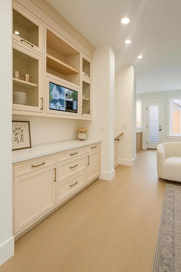 Surrey, BC V4N 5Y3,7265 192a ST