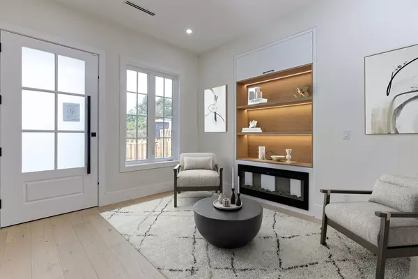 Langley, BC V2Y 1R2,6914 204a ST