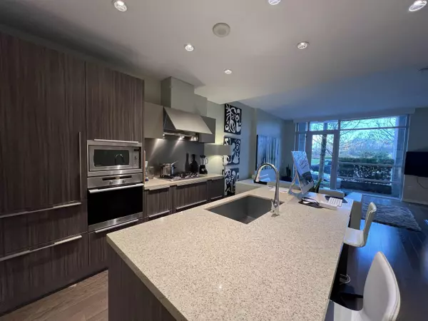 Vancouver, BC V5Y 0B6,1618 Columbia ST