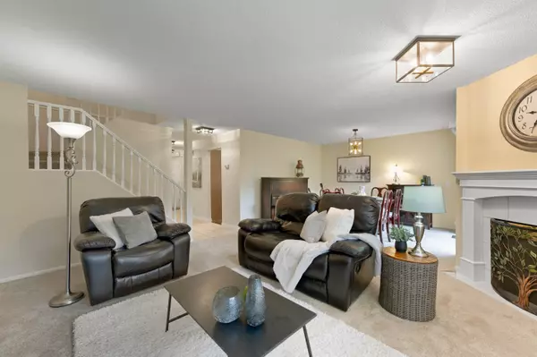 Langley, BC V3A 8H1,21928 48 AVE #55