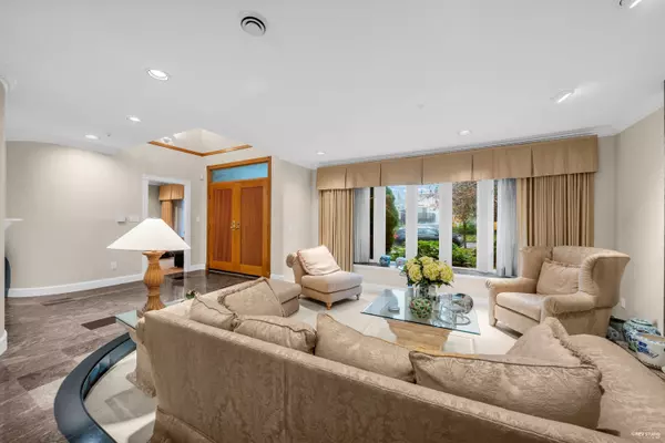 Vancouver, BC V5Y 2L6,389 Talisman AVE