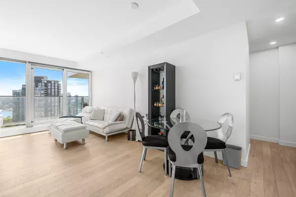 Vancouver, BC V6Z 0G5,1480 Howe ST #2609