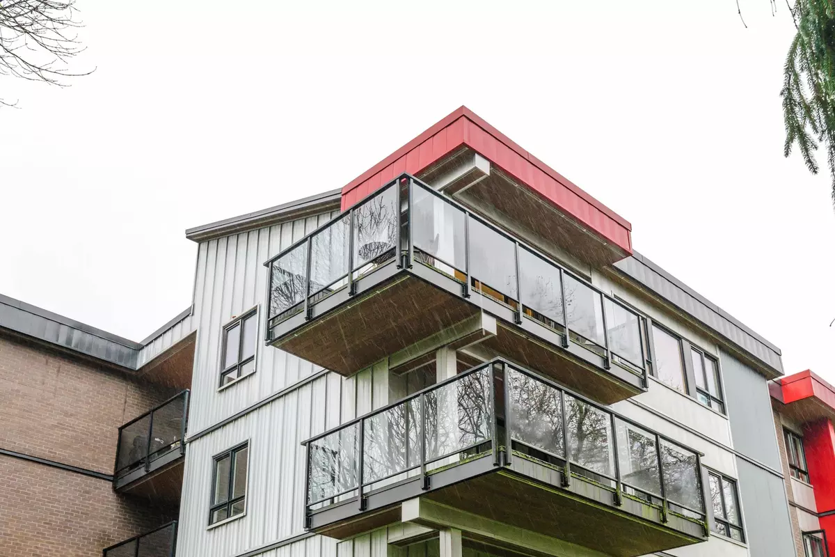 Richmond, BC V6X 1M6,11240 Daniels RD #316