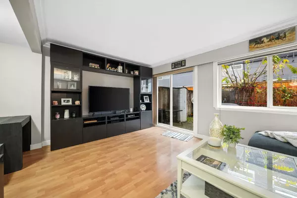 Abbotsford, BC V2S 3N4,2048 Mccallum RD #5