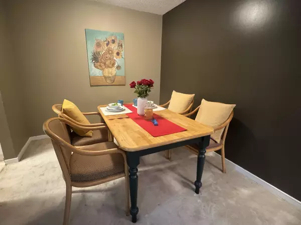 Richmond, BC V6Y 3A3,8540 Citation DR #308