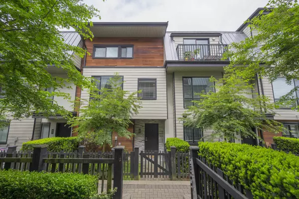 15688 28 AVE #40, Surrey, BC V3Z 0N1