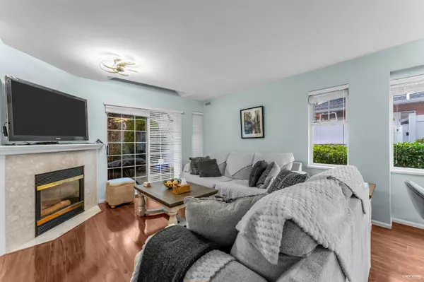 Burnaby, BC V3N 4Z5,7433 16th ST #26