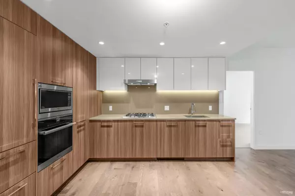 Richmond, BC V6X 0V2,8160 Mcmyn WAY #612