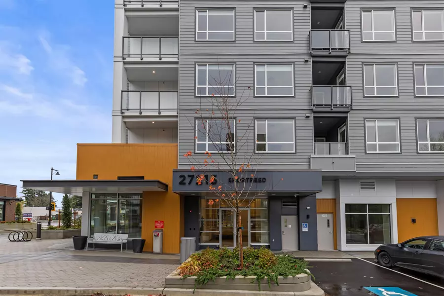 27215 Aldergrove Town Centre DR #308, Langley, BC V4W 0E3